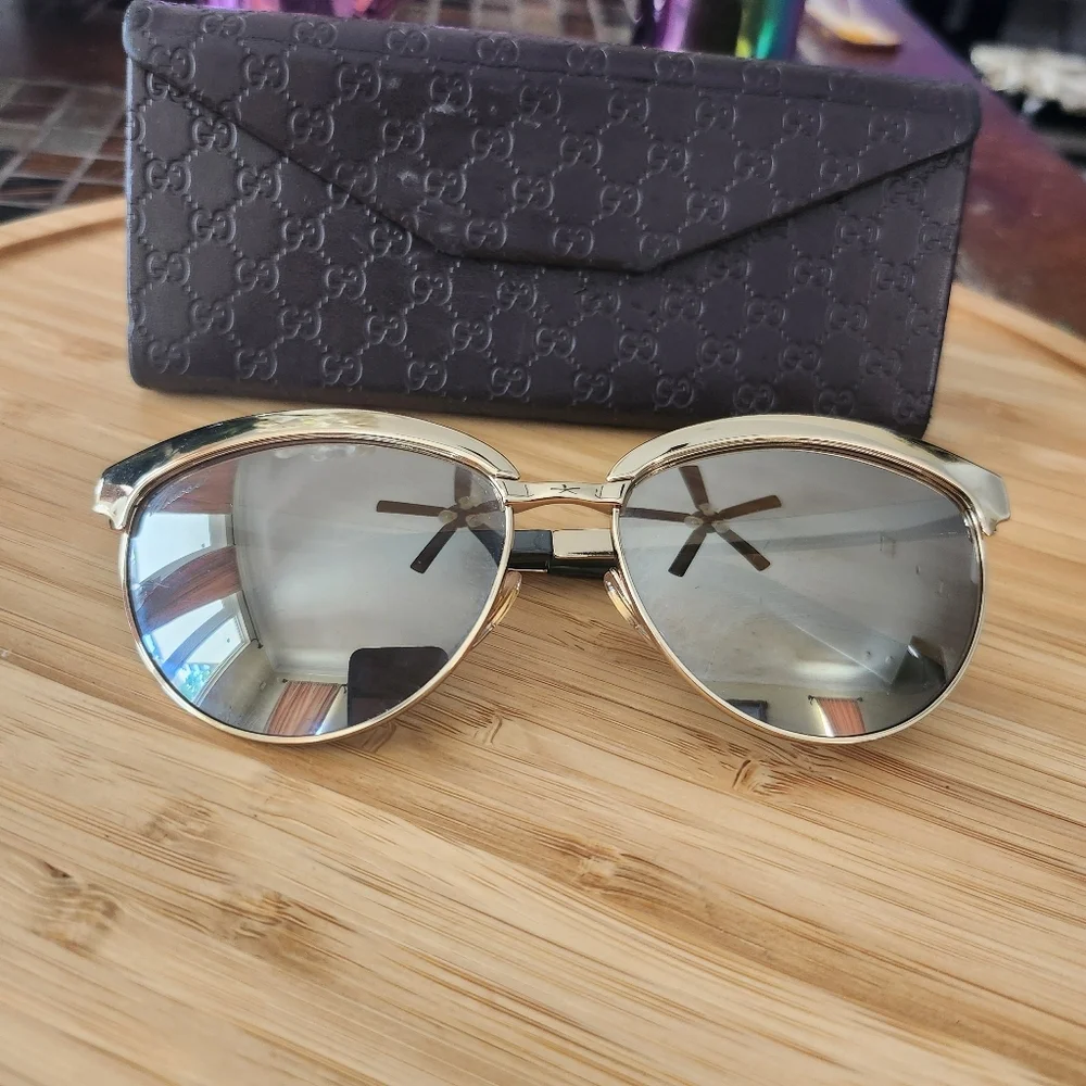 Gucci sunglasses with case